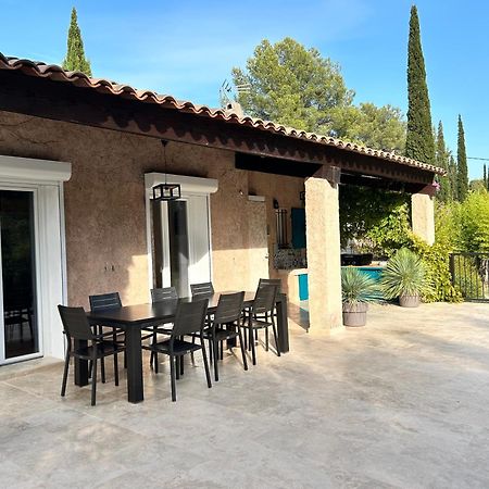 Villa De Charme En Campagne Avec Piscine Privee Et Nature Luxuriante Le Beausset Extérieur photo
