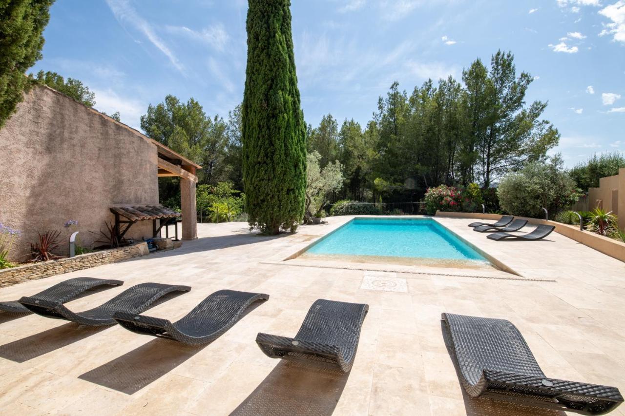 Villa De Charme En Campagne Avec Piscine Privee Et Nature Luxuriante Le Beausset Extérieur photo
