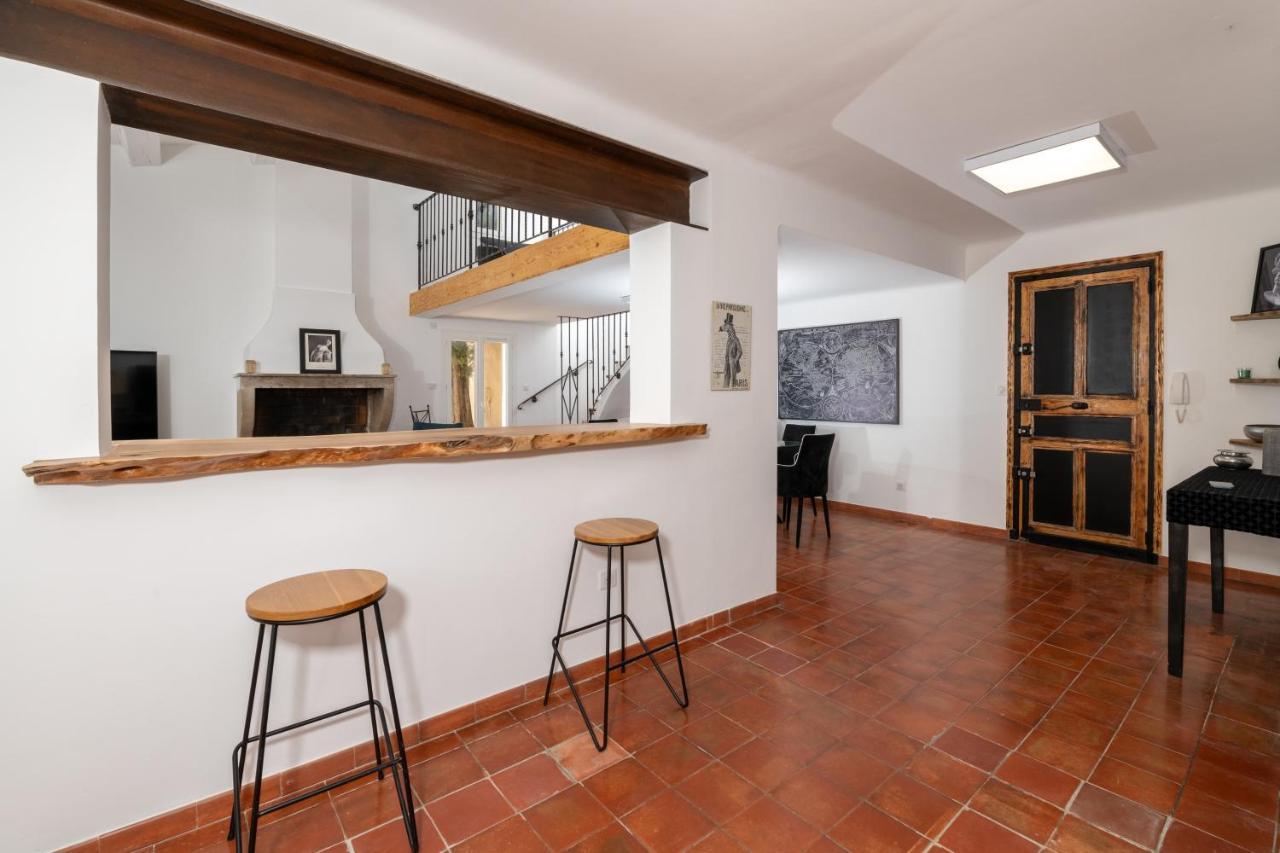 Villa De Charme En Campagne Avec Piscine Privee Et Nature Luxuriante Le Beausset Extérieur photo