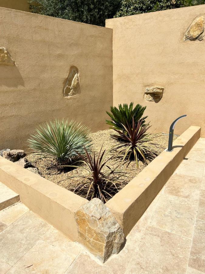 Villa De Charme En Campagne Avec Piscine Privee Et Nature Luxuriante Le Beausset Extérieur photo